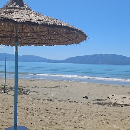 Sea & Sun Apartment Vlorë エクステリア 写真